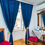 Rooms Fausta Old Town